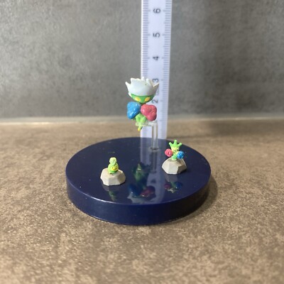Pokemon Knospi, Roselia & Roserade Zukan Originalfiguren Mit Base