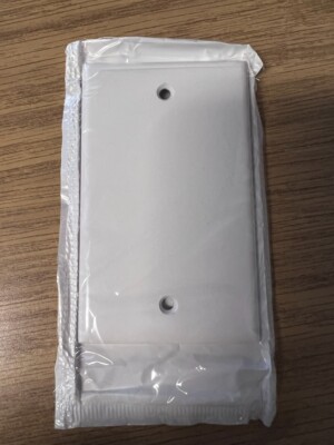 Leviton White Residential Single Gang Blank Cover Wallplates Box