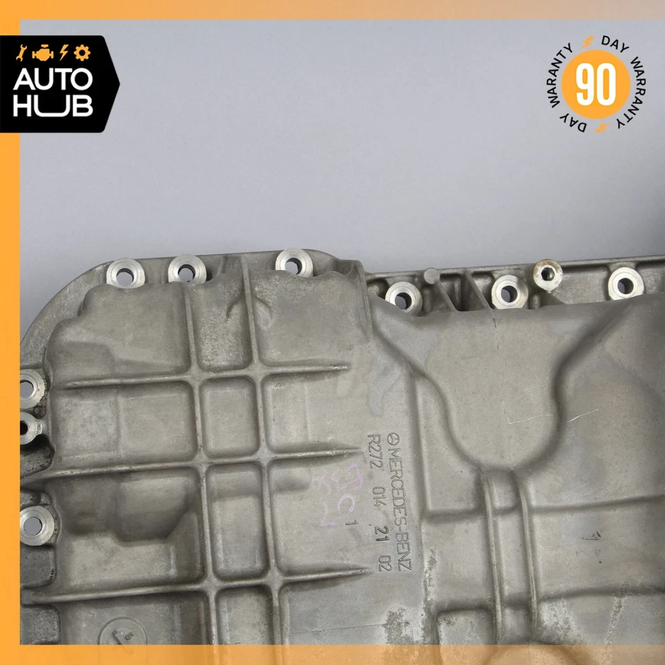 05-11 Mercedes W211 E350 CLK350 cárter de óleo superior do motor defletor panela 2720142102 fabricante de equipamento original - Imagem 2 de 4