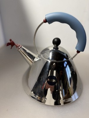 Alessi 9093 Wasserkessel Michael Graves Flötenkessel Design Klassiker Silber