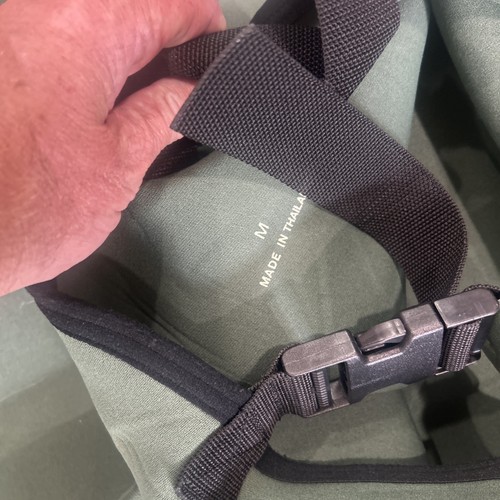 Orvis Waders Overalls Mens Med Green Fly Fishing Packable Soft Boots Clearwater - Picture 4 of 13