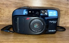 Minolta Sightseer Zoom 35mm Point Shoot Camera