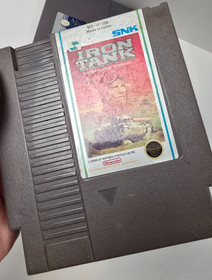 Lote de 4 juegos Nintendo, NES - Iron Tank, hockey sobre hielo, f&uacute;tbol americano, Top Gun - probado