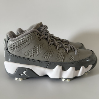Air Jordan 9 Retro Low Cool Grey Golf Shoes Nike Air Jordan 9 Retro Golf Shoes Cool Grey | Golf Shoes  main image 4