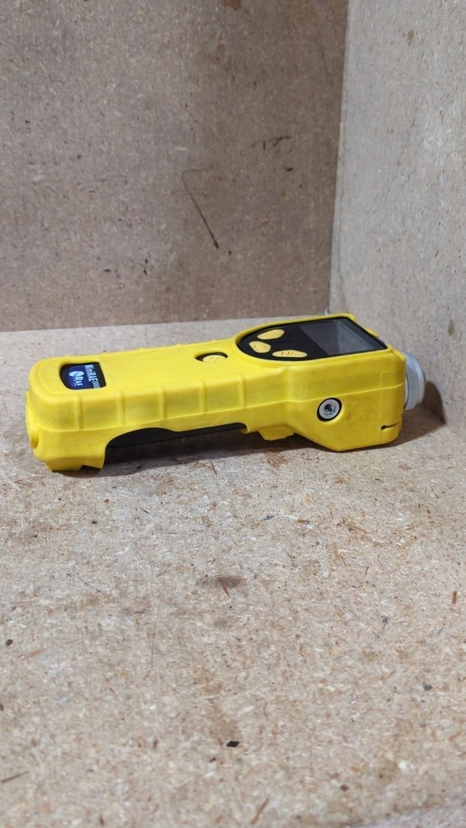 NEEDS REPAIR  -  Rae Systems MiniRAE 3000 PGM7320 Portable VOC Monitor  Yellow View 2