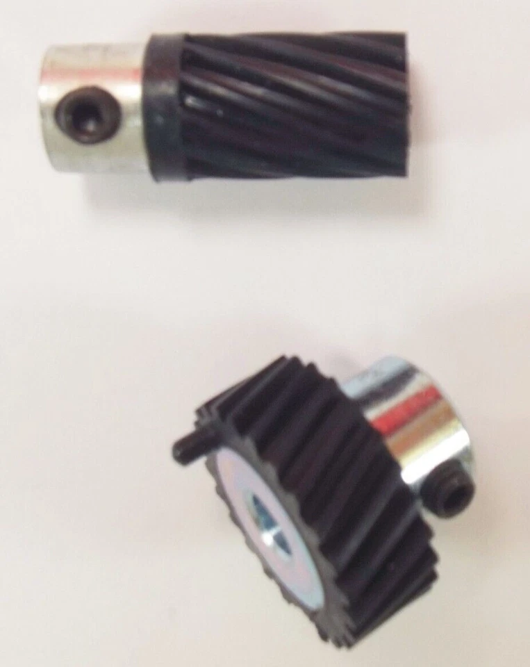 Feed GEAR SET For Singer 502 507 509 513 514 518 522 533 534 538 543 560 833 834 - Image 2 of 2