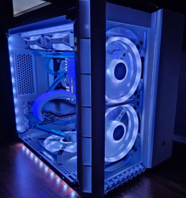 INTEL/CORSAIR/GIGABYTE/GEFORCE 3060 TI WATERCOOLED GAMING PC **BRAND NEW BUILD**