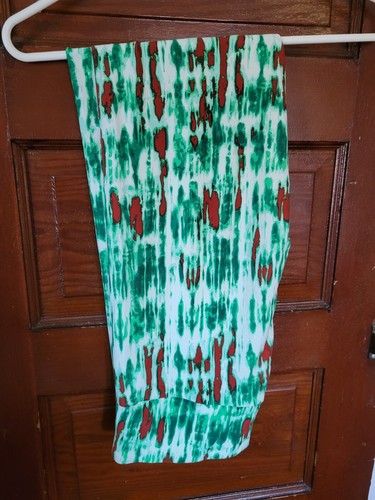 NEW LULAROE Women's TC Tall Curvy Green Red White Tie Dye Christmas Leggings