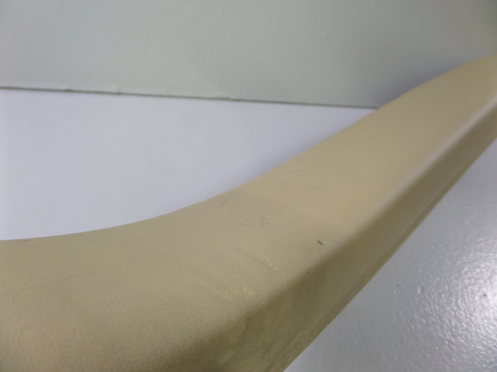 06-13 Bentley Continental Flying Spur Right D Pillar Cover Trim MAGNOLIA 09 10