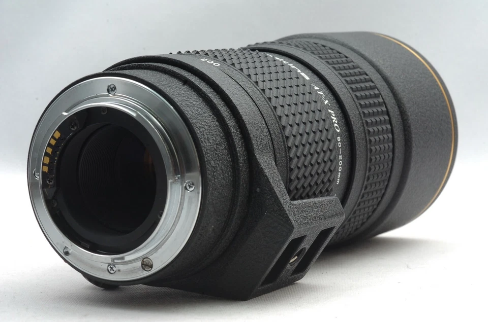 @ SakuraDo Camera @ Mint! @ Tokina AT-X Pro 80-200mm f2.8 AF Sony Minolta A Lens - Image 4 of 4