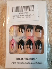 press on nails Halloween themed