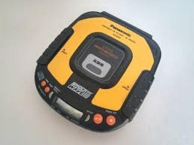 Panasonic ショックウェーブ　CD Panasonic Shockwave Portable Compact Disc CD Player - Yellow (SL