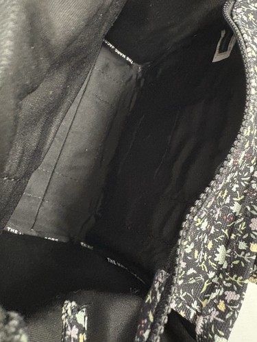 Marc Jacobs The Ditsy Froral Mini Traveler Tote Bag Women  & Webbing Strap - Picture 12 of 17