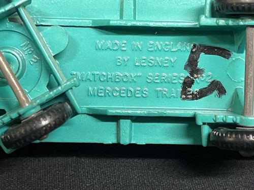 Matchbox Lesney 2 Mercedes Trailer w/original box 1968 - Picture 3 of 6