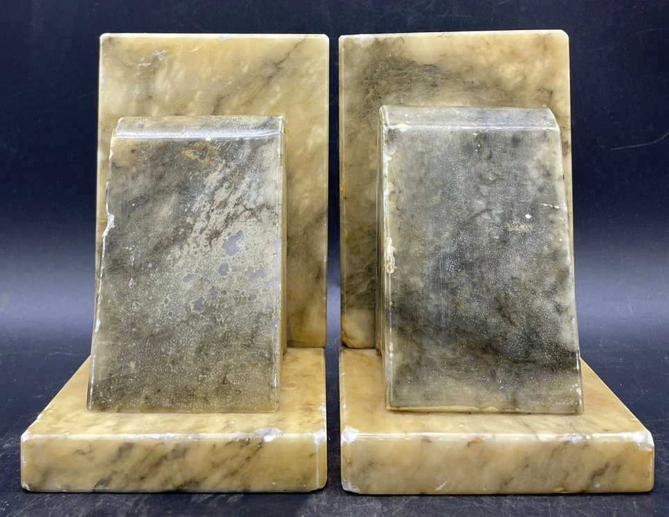 VINTAGE HAND MADE IN ITALY CARVED MARBLE BOOKENDS ~STAMPED 'NORLEANS' - Image 4 of 4