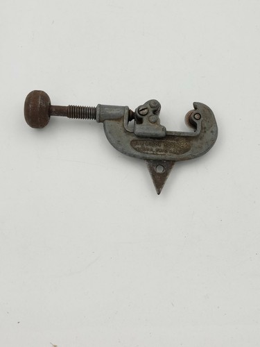 VINTAGE THE RIDGE TOOL CO. RIDGID NO 