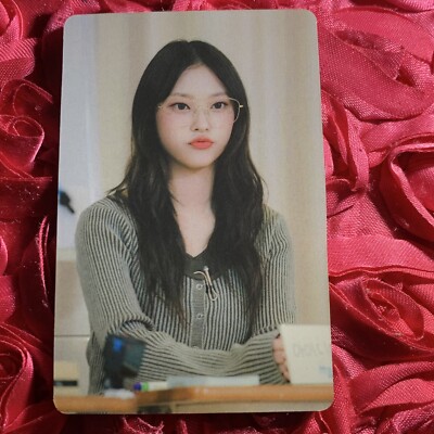 Haerin NEWJEANS PEACE Edition Celeb K-POP Girl Photo Card Kawaii 3