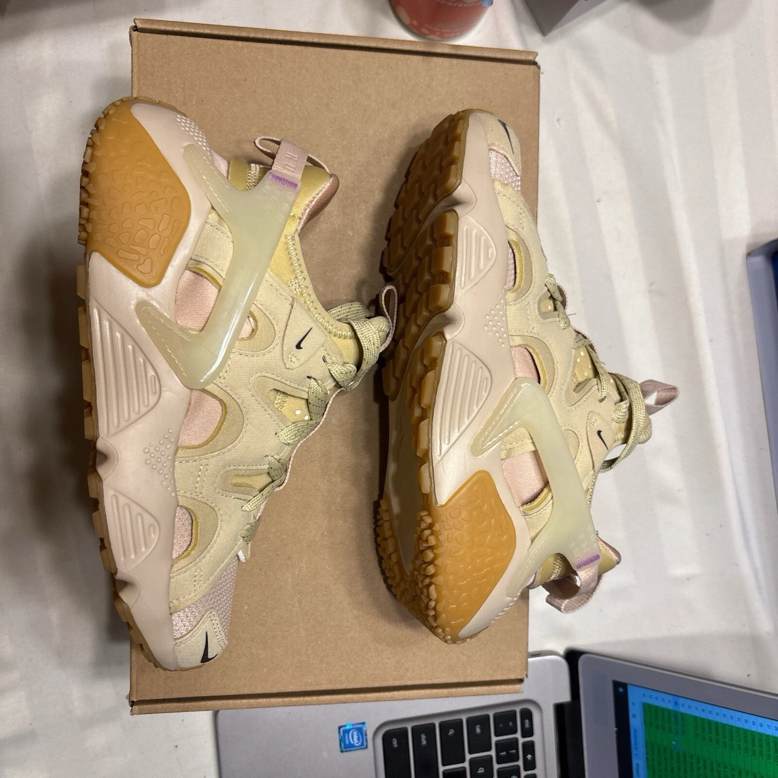 Taglia 5 Nike Air Huarache Craft Low Sanddrift W