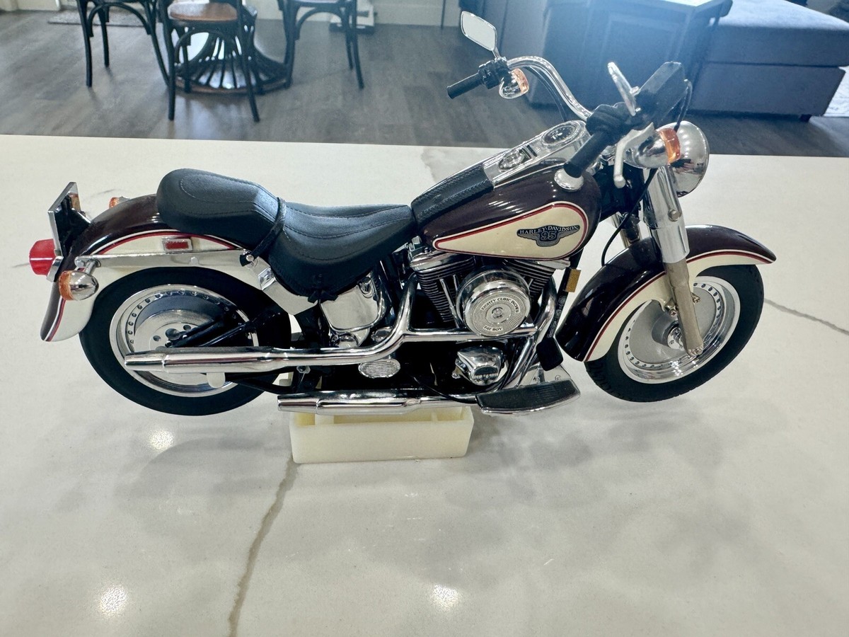 Franklin Mint 1998 Harley Davidson Fat Boy 95th Anniversary Franklin Mint 1998 Harley Davidson Fat Boy 95th Anniversary