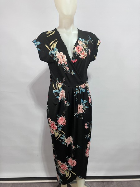 Crossroads Size 8 Black Floral Wrap Dress Midi Cap Sleeve Elegant Casual