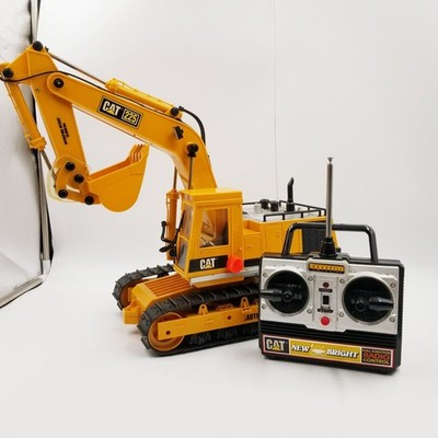Vintage New Bright 1992 Caterpillar Cat Excavator 225 Read Details Parts Only