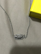 Kendra Scott Filigree Oval Silver Pendant Nec...