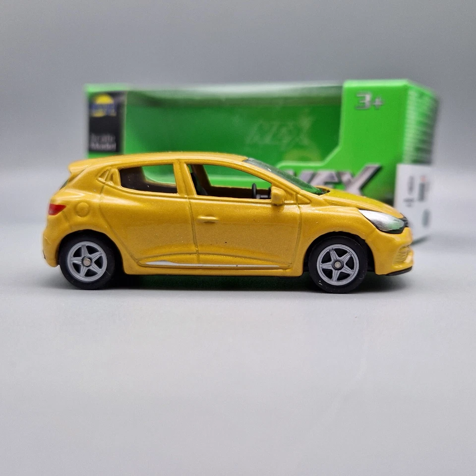 Renault Clio RS Diecast Model Car 1/60 - New In Box by Welly - Image 4 of 4