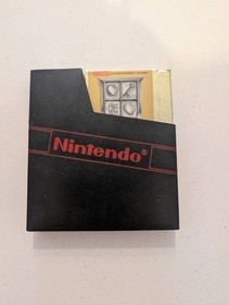 Nintendo NES 1987 The Legend of Zelda Gold cartuccia gioco con custodia Nintendo.