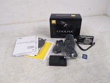 Nikon COOLPIX S560 10.0MP Digital Camera Bundle 5x Wide Optical Zoom TESTED/Read