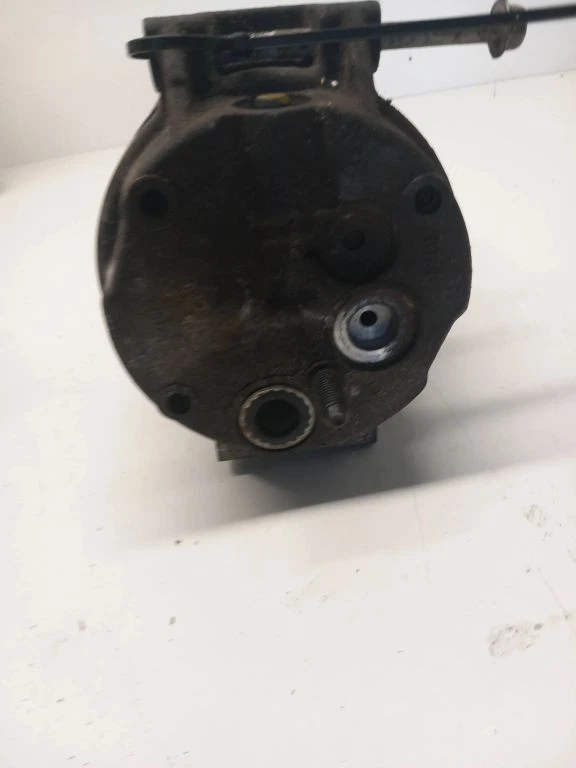 Bomba compresor aire acondicionado Opel Antara 2008 diésel AEJ639 MDT13460 - Imagen 2 de 4