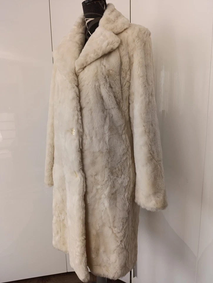 APART Damen Wunderschöner Kunstpelz-Mantel in Weiß Gr.40. TOP ZUSTAND. - Bild 2 von 4