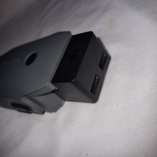DJi Mavic Pro Platinum 16GB + 1 Battery, 8 Props, Charger, USB-C & iPhone Cable - Picture 20 of 24