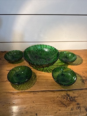 Vintage Anchor Hocking Forest Green Oyster and Pearl 5 Pc Serving Bowl Set