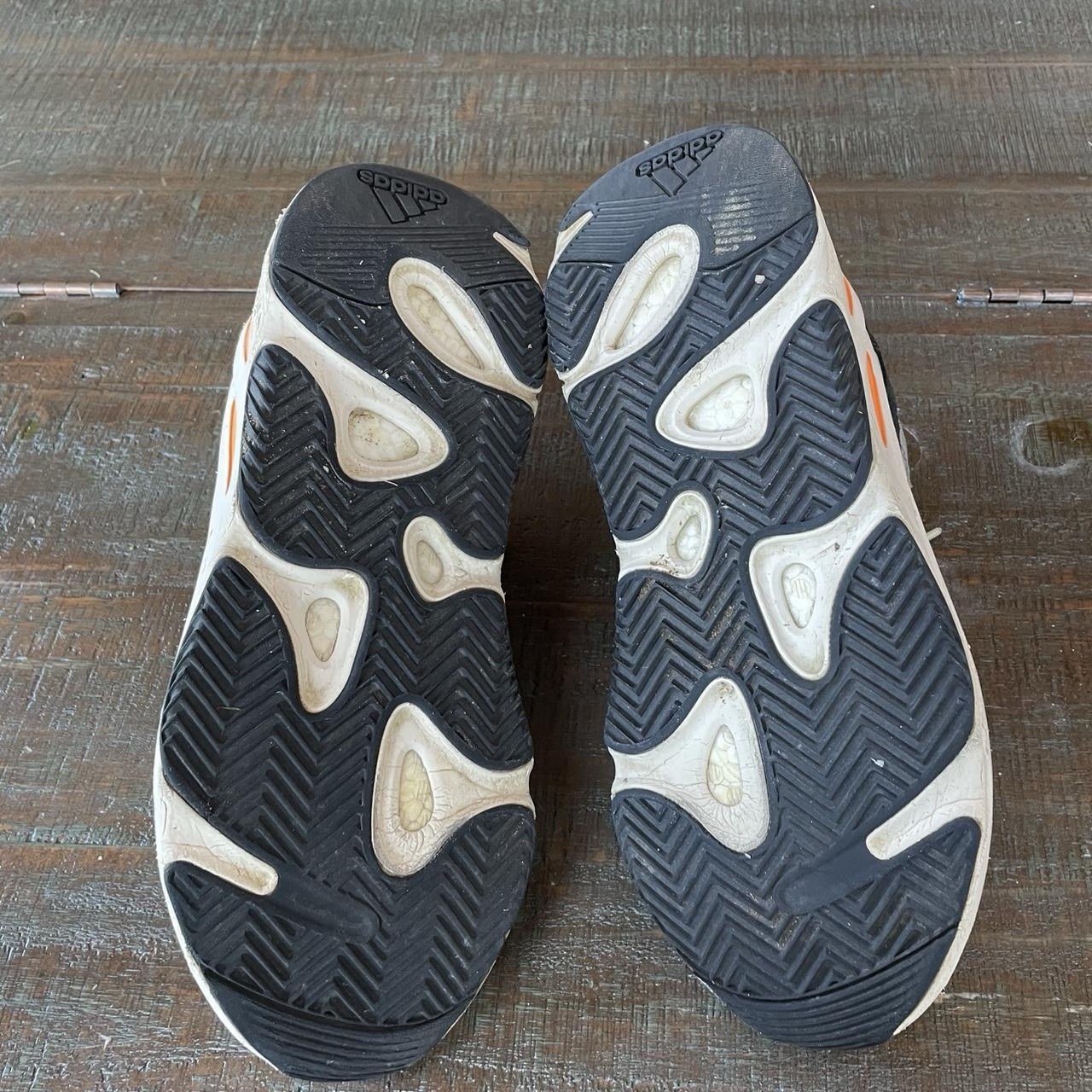 Adidas Yeezy Boost 700 Wave Runner Men's Size 10, Used thumbnail 7