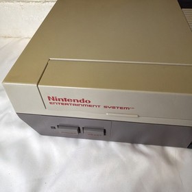 Nintendo NES Power Set CIB video game Console system lot W/ 1 Game, Zapper 1988