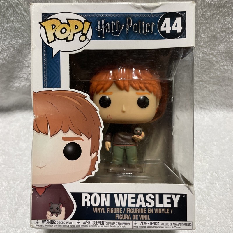 Funko Pop! Vinyl: Harry Potter - Ron Weasley (w/ Scabbers) #44