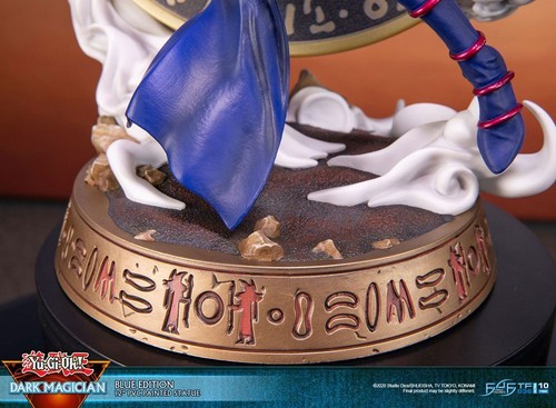 Yu-Gi-Oh! PVC Statue Dark Magician Purple Version 29 cm NEU / OVP - Bild 19 von 24
