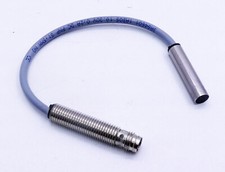 Siemens 3RG4601-1AB05 10-30VDC 0.2A Inductive Sensor -used-