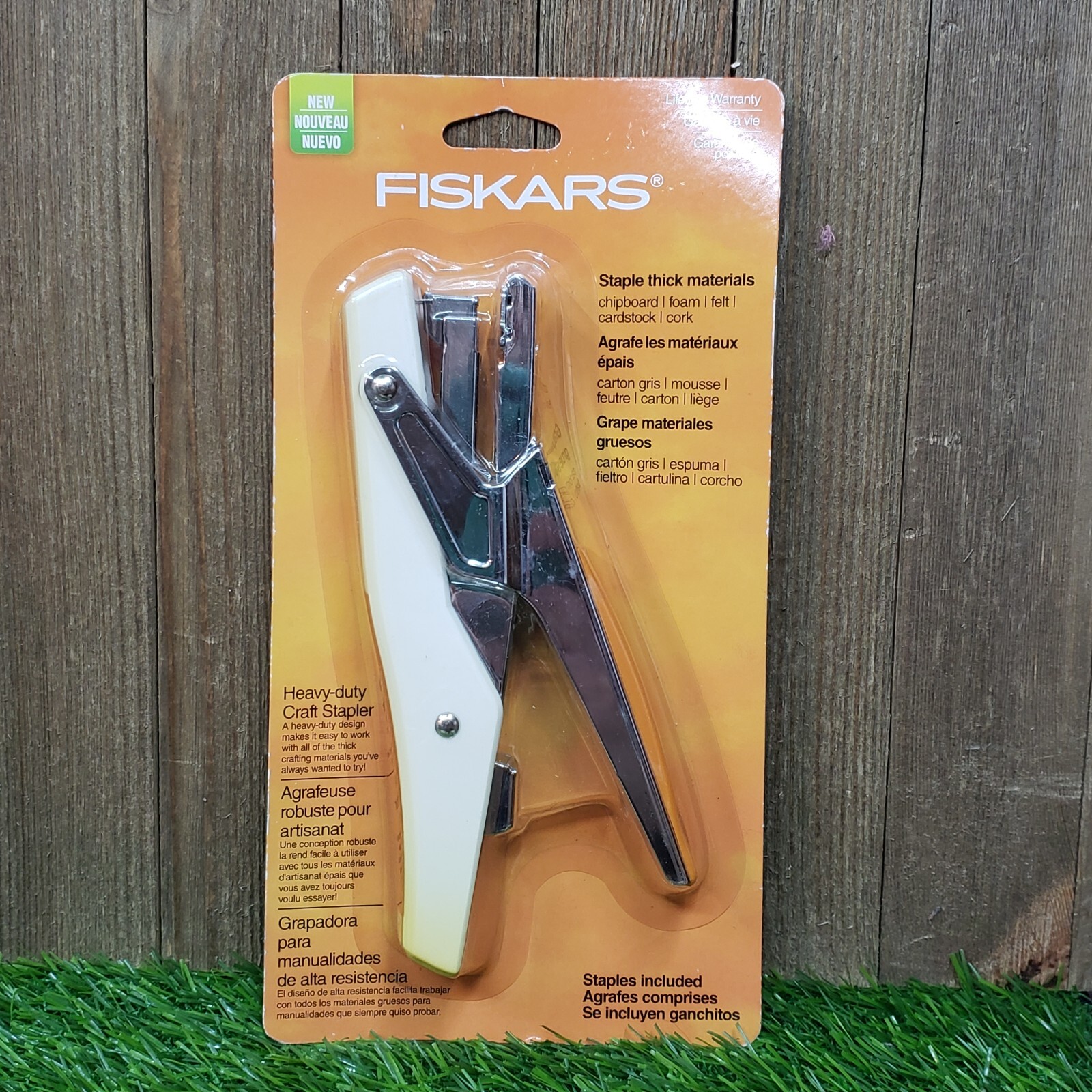 Fiskars Heavy Duty Craft Stapler Thick Materials for Crafts and Scrapbooking-image