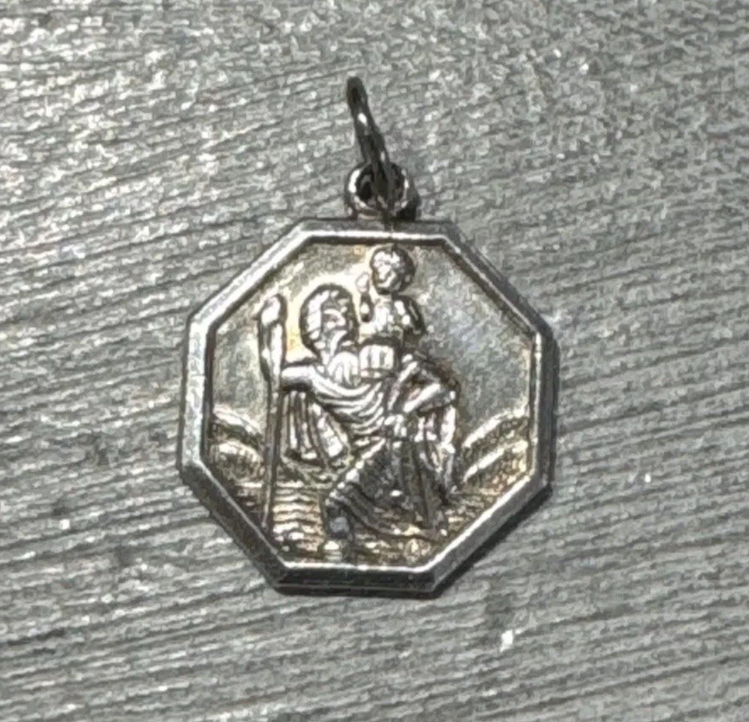 925 Sterling Silver St Christopher Small Octagonal Protection Travel Pendant