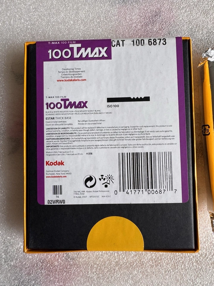 Kodak T-Max 100, 100TMAX, Black White Film, 4 x 5" (10 Sheets) #1006873 - Image 2 of 4