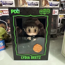 Thrilljoy PIX Lydia Deetz Beetlejuice Figure (In Hand, Next Day Ship)
