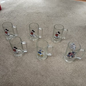 6 Pack Vintage Disney Mickey, Donald Goofy Glass Mug w handle Set 5.5" tall