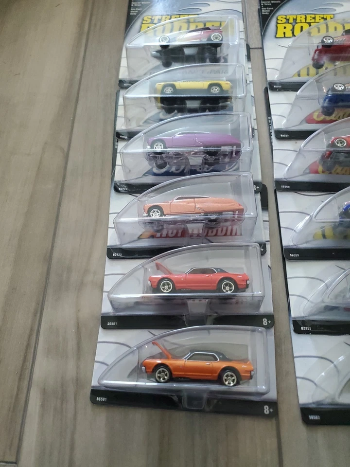 Hot Wheels 100% Preferido Lote de 30 Diferentes Civic Cuda GT40 Corvette Nova E Foto 2 de 4