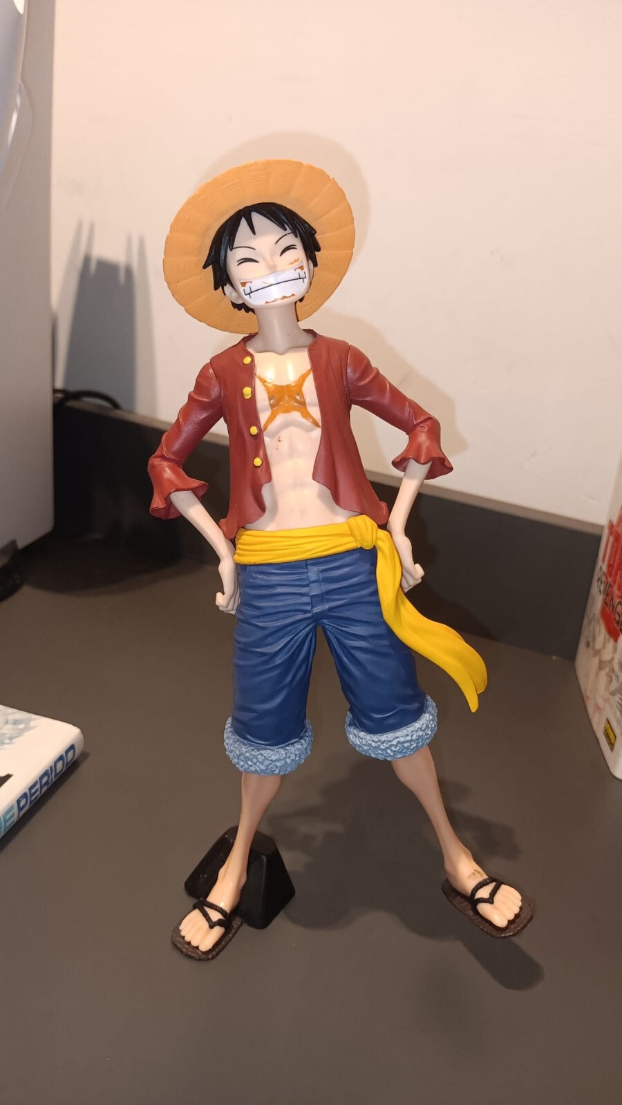 FIGURA DE ACCION ONE PIECE LUFFY MANGA ANIME TELEVISION SERIE PELICULA DIBUJOS