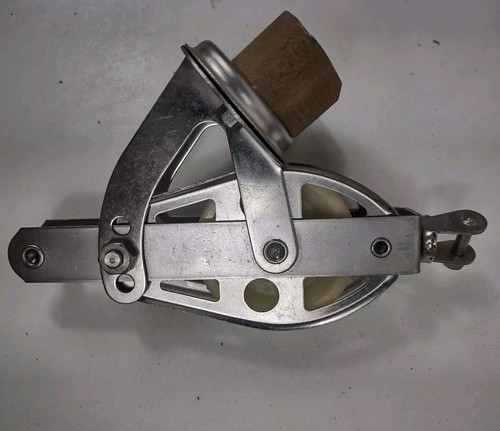 Cleveco Fiddle Block Swivel Shackle Becket Cam