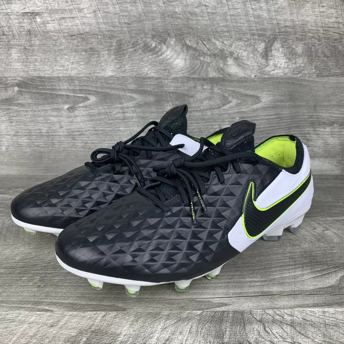 Nike Tiempo Legend 8 Elite FG Black White Volt AT5293 007 Size 6 Soccer Cleats