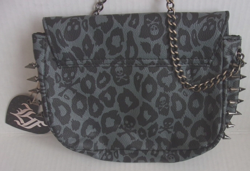 LOUNGEFLY SKULL SPIKED PURSE WITH TAGS CHAIN HANDLE GRAY BLACK - Picture 2 of 17