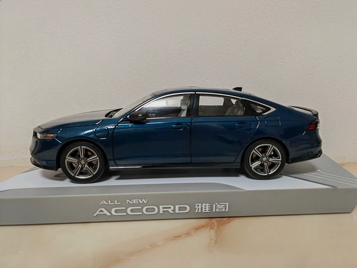 ホンダ特注 1/18 ホンダ アコード ALL NEW HONDA ACCORD 1/18 2023 Honda Accord Model Car Sedan Metal Diecast Toy