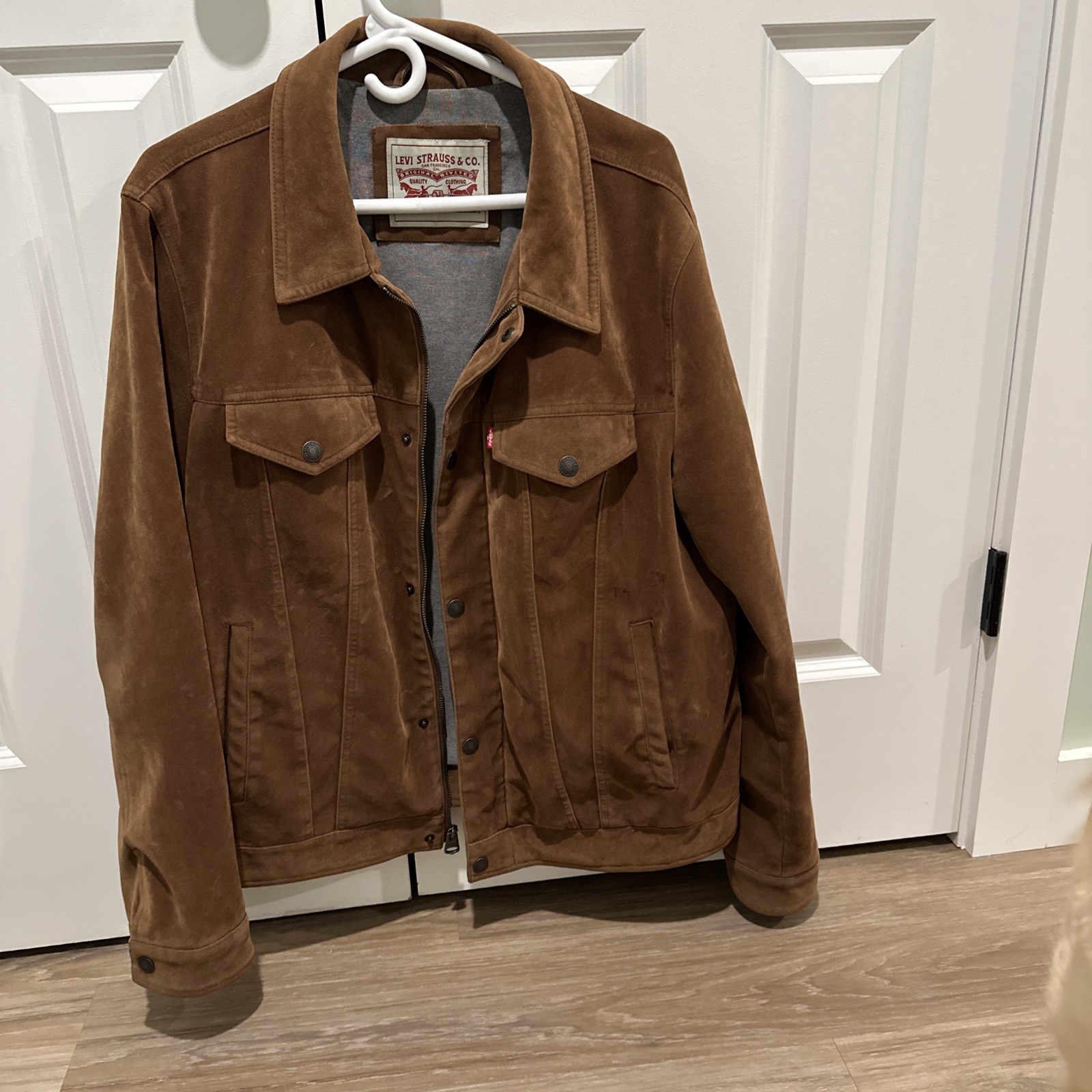 Levis Mens Faux Suede Trucker Jacket Brown Zip Front Snap Shirt Jacket Medium